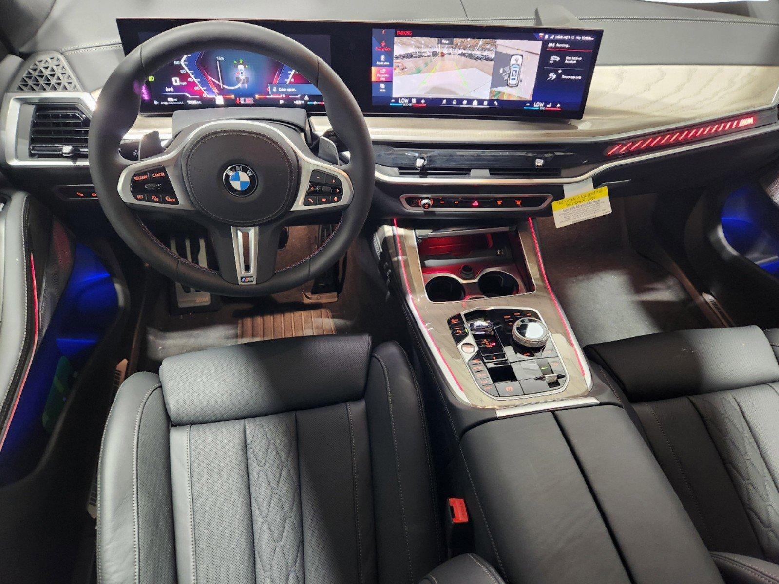 2025 BMW X7 M60i Vehicle Photo in GRAPEVINE, TX 76051