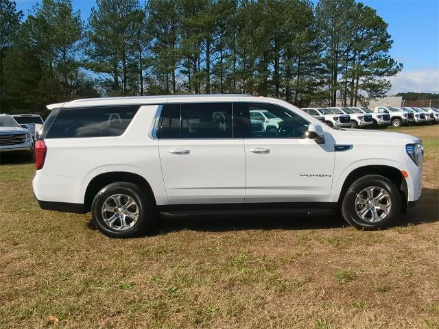 2022 GMC Yukon XL Vehicle Photo in ALBERTVILLE, AL 35950-0246