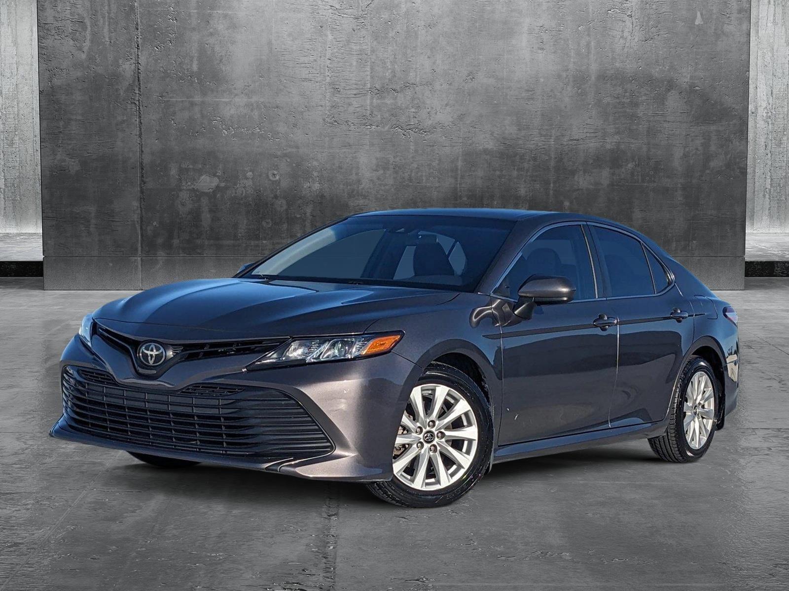 2019 Toyota Camry Vehicle Photo in WEST PALM BEACH, FL 33407-3296