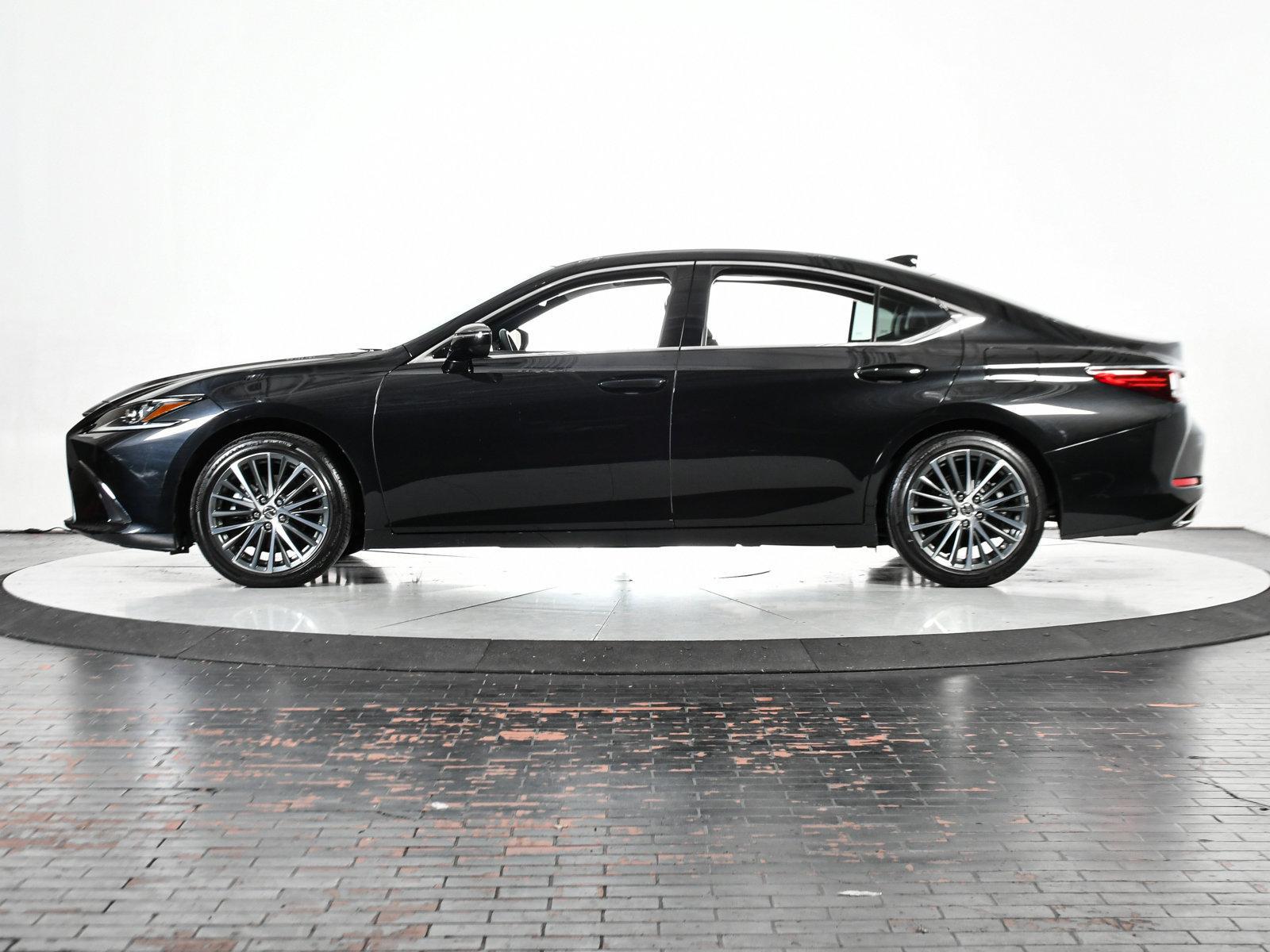 2023 Lexus ES 350 Vehicle Photo in DALLAS, TX 75235