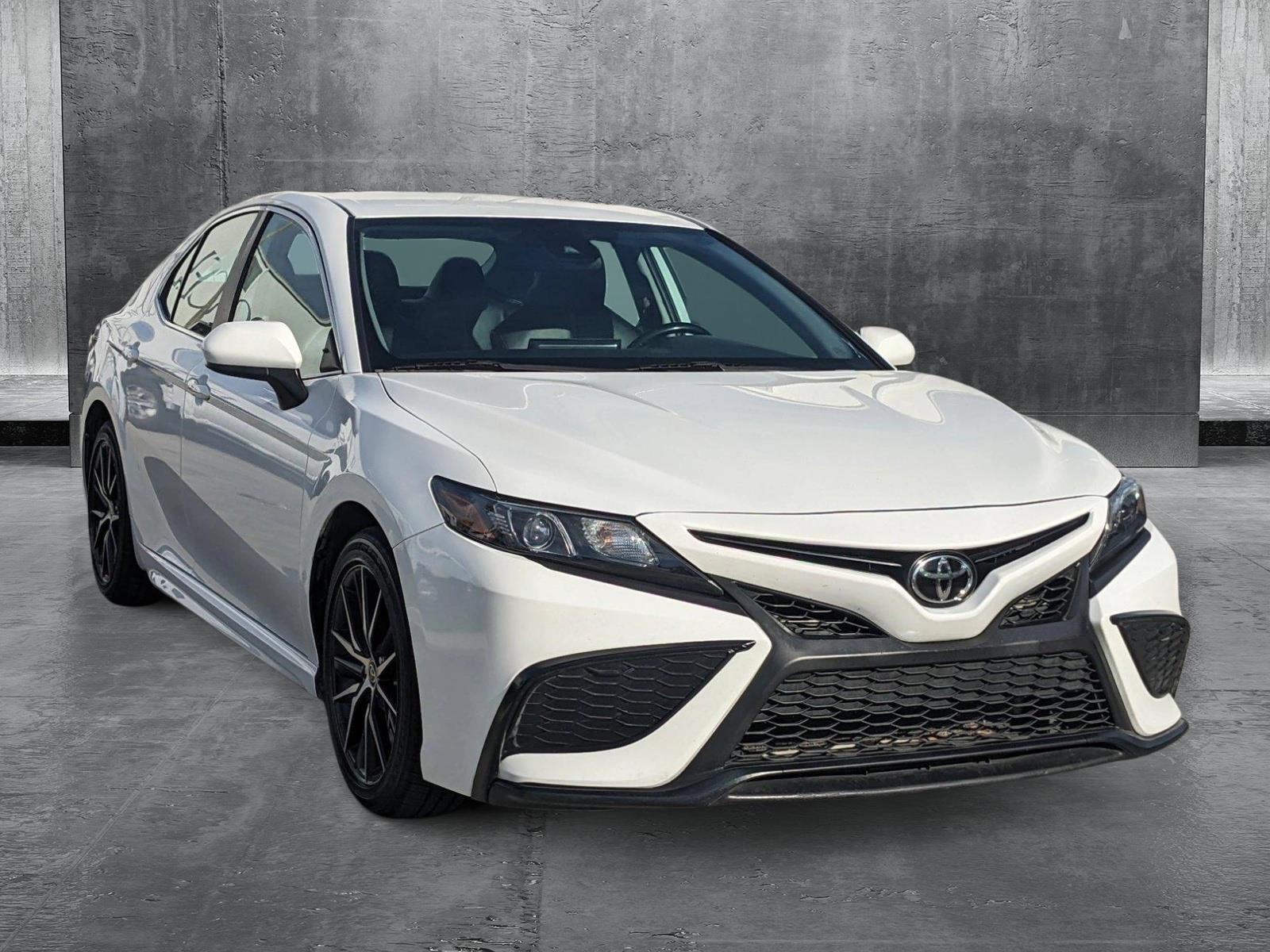 2021 Toyota Camry Vehicle Photo in MIAMI, FL 33172-3015