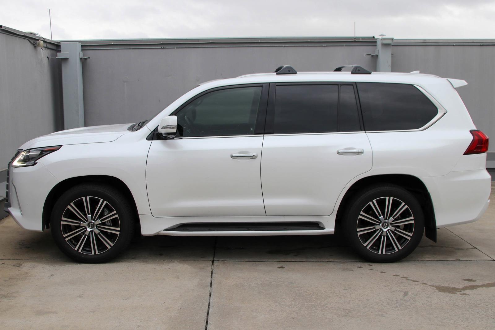 2021 Lexus LX 570 Vehicle Photo in SUGAR LAND, TX 77478