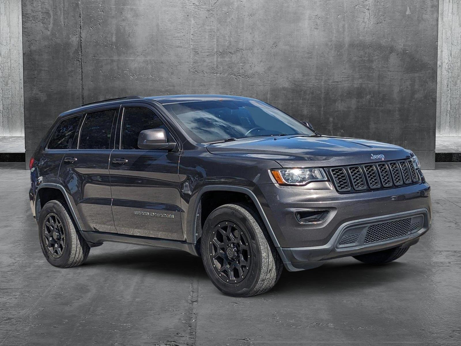 2017 Jeep Grand Cherokee Vehicle Photo in GREENACRES, FL 33463-3207