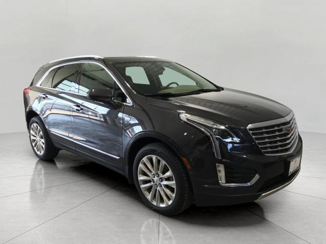 2017 Cadillac XT5 Vehicle Photo in GREEN BAY, WI 54303-3330