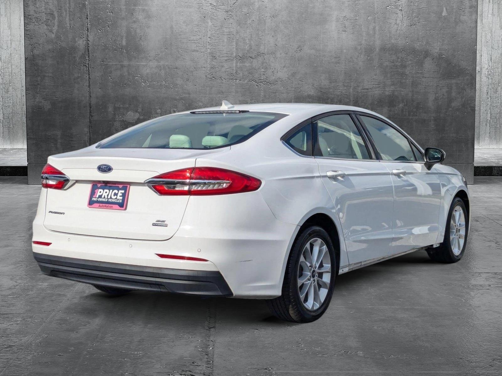 2020 Ford Fusion Hybrid Vehicle Photo in Clearwater, FL 33764