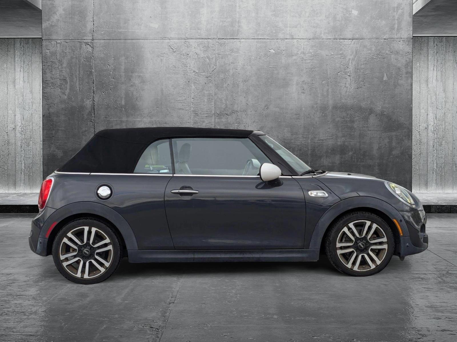 2019 MINI Cooper S Convertible Vehicle Photo in St. Petersburg, FL 33713