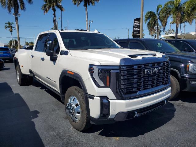 2024 GMC Sierra 3500 HD Vehicle Photo in LIGHTHOUSE POINT, FL 33064-6849