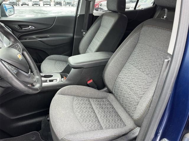 2022 Chevrolet Equinox Vehicle Photo in TULLY, NY 13159-3159