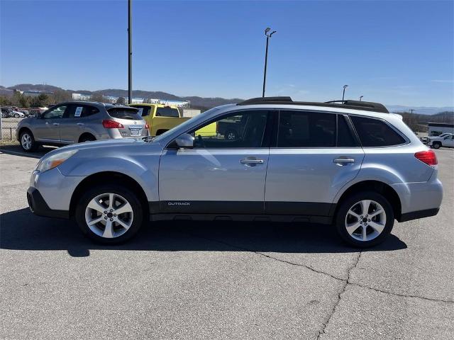 2013 Subaru Outback Vehicle Photo in ALCOA, TN 37701-3235