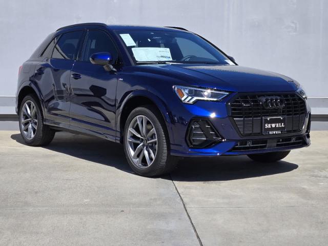 2025 Audi Q3 Vehicle Photo in SUGAR LAND, TX 77478