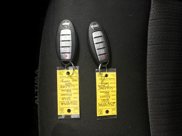 2020 Nissan Altima Vehicle Photo in GREEN BAY, WI 54303-3330