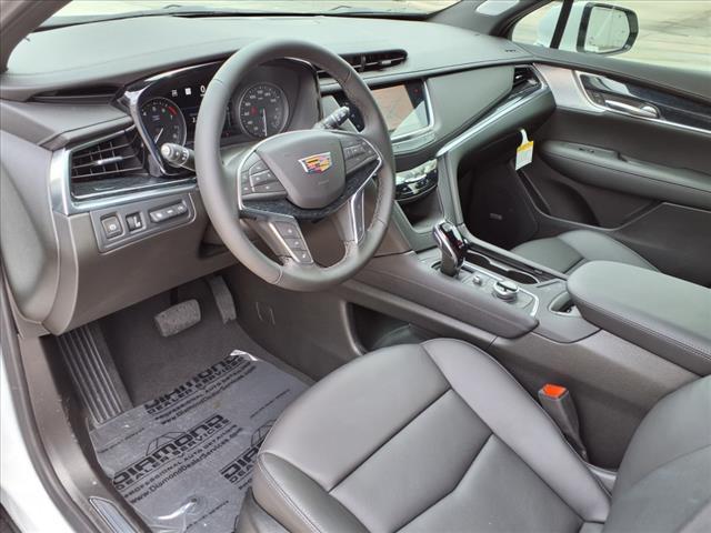 2025 Cadillac XT5 Vehicle Photo in TAMPA, FL 33612-3404