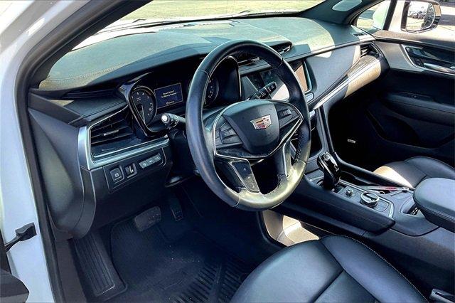 2021 Cadillac XT5 Vehicle Photo in TOPEKA, KS 66609-0000