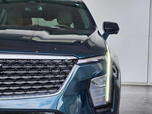 2025 Cadillac XT4 Vehicle Photo in HOUSTON, TX 77079