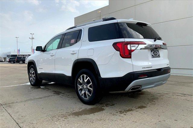 2023 GMC Acadia Vehicle Photo in TOPEKA, KS 66609-0000