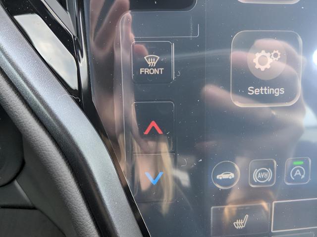2025 Subaru Outback Vehicle Photo in Green Bay, WI 54304