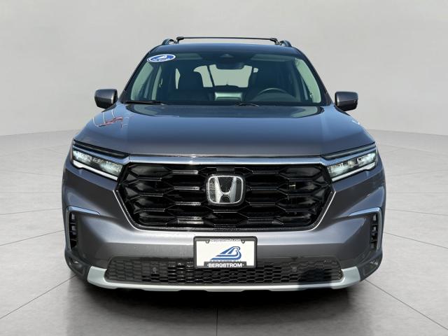 2024 Honda Pilot Vehicle Photo in MADISON, WI 53713-3220