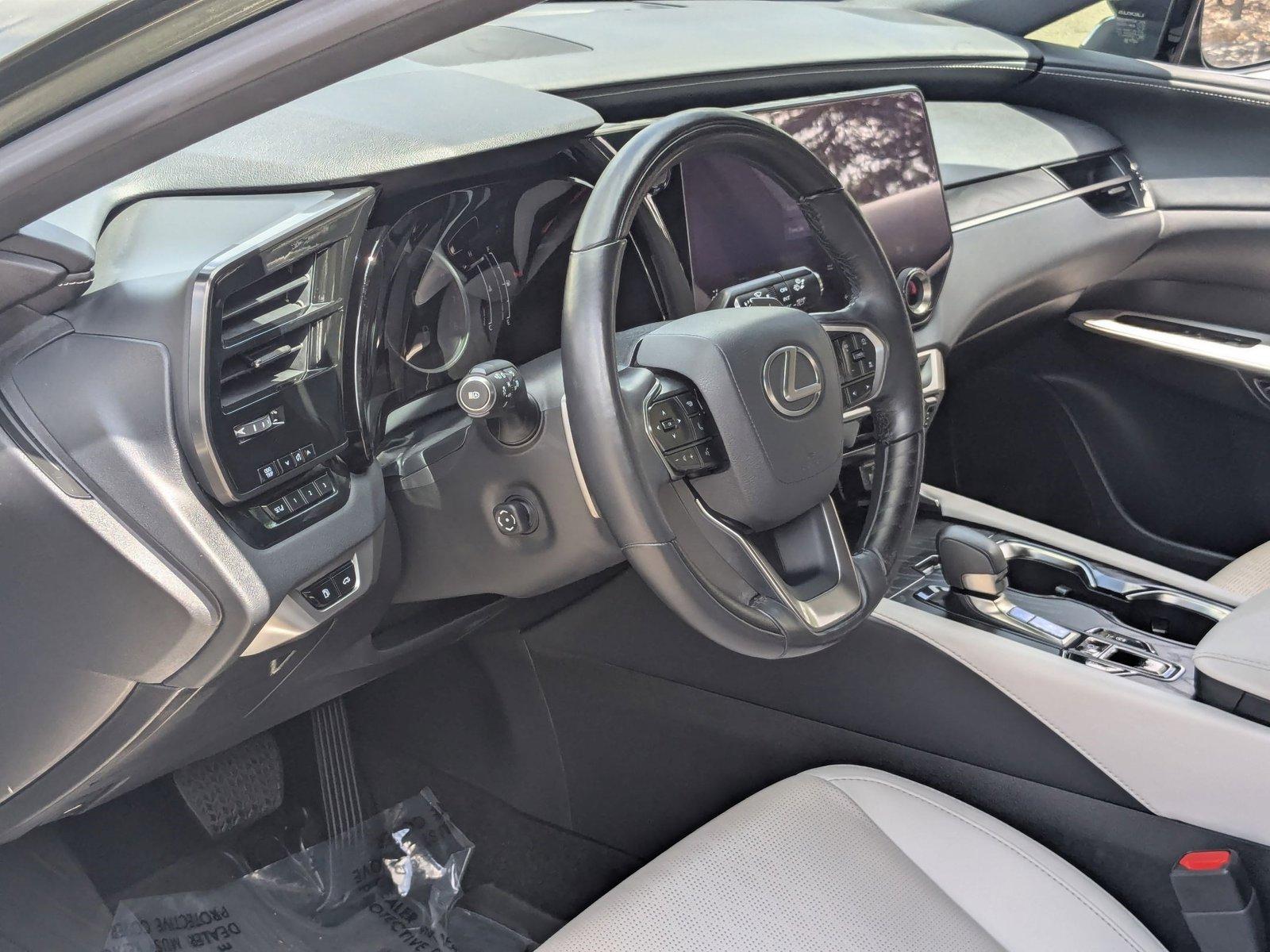 2023 Lexus RX 350 Vehicle Photo in Tampa, FL 33614