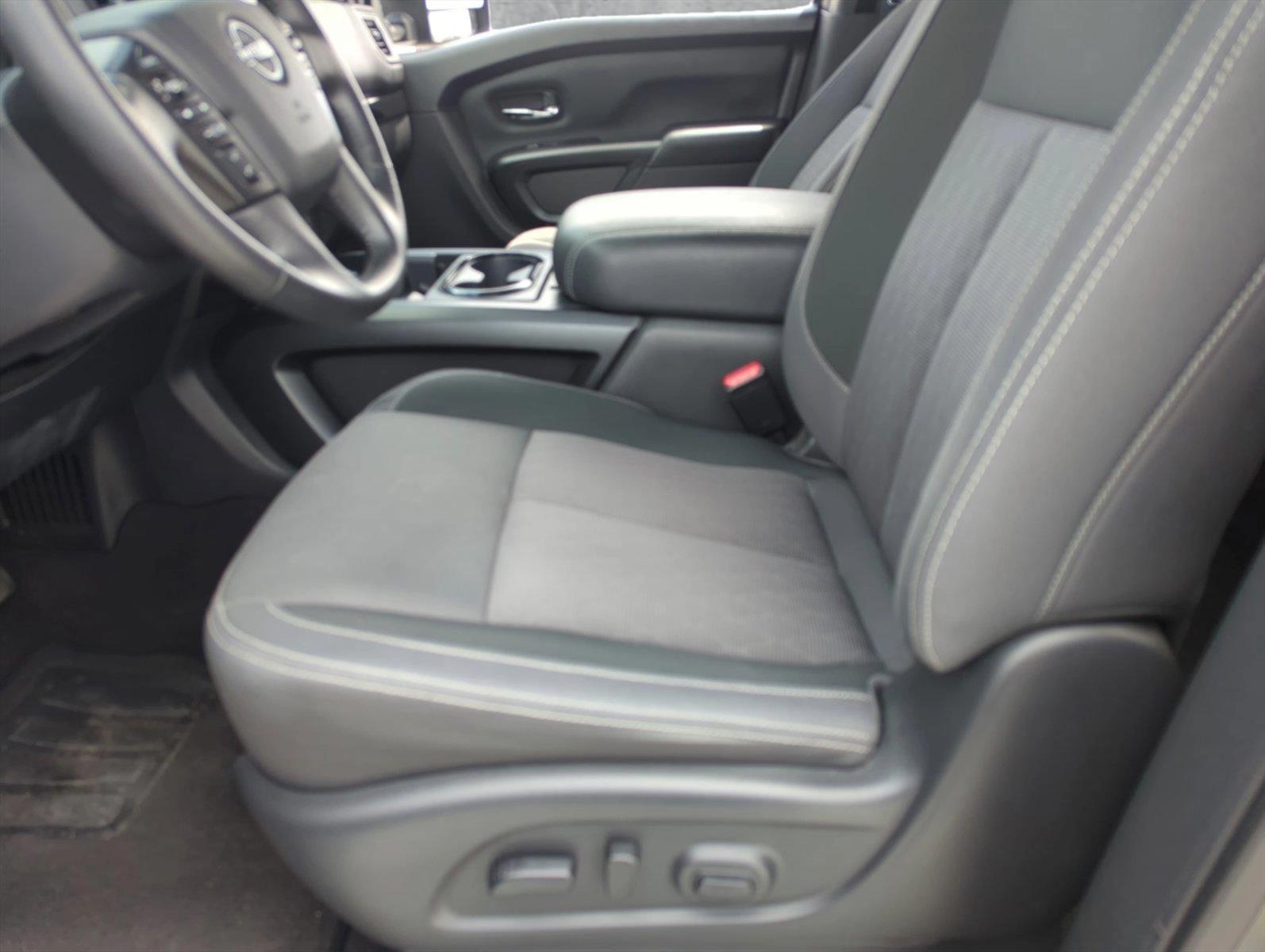 2023 Nissan Titan Vehicle Photo in Ft. Myers, FL 33907