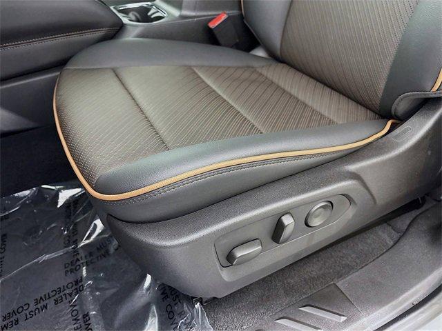 2025 GMC Canyon Vehicle Photo in PUYALLUP, WA 98371-4149