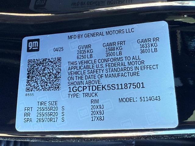 2025 Chevrolet Colorado Vehicle Photo in COLUMBIA, MO 65203-3903