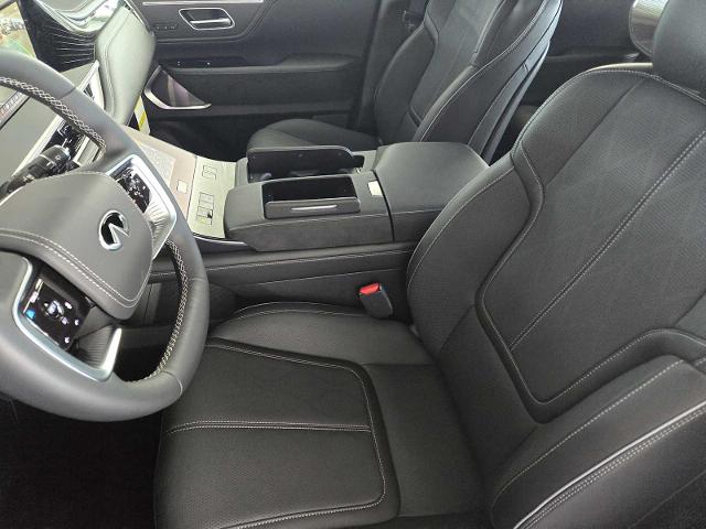 2025 INFINITI QX80 Vehicle Photo in DALLAS, TX 75209