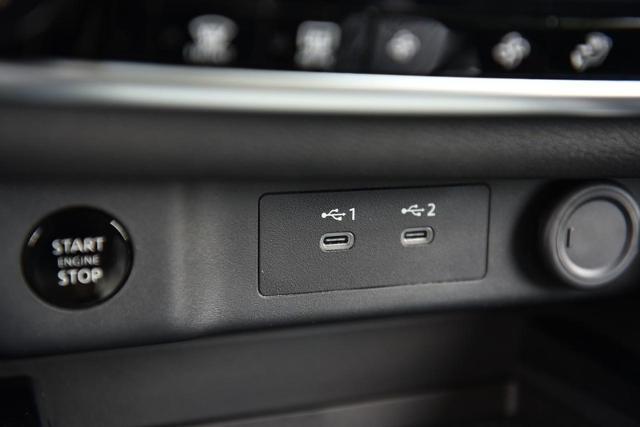 2025 Nissan Rogue Vehicle Photo in Ballwin, MO 63011