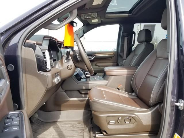 2024 GMC Sierra 1500 Vehicle Photo in ELYRIA, OH 44035-6349