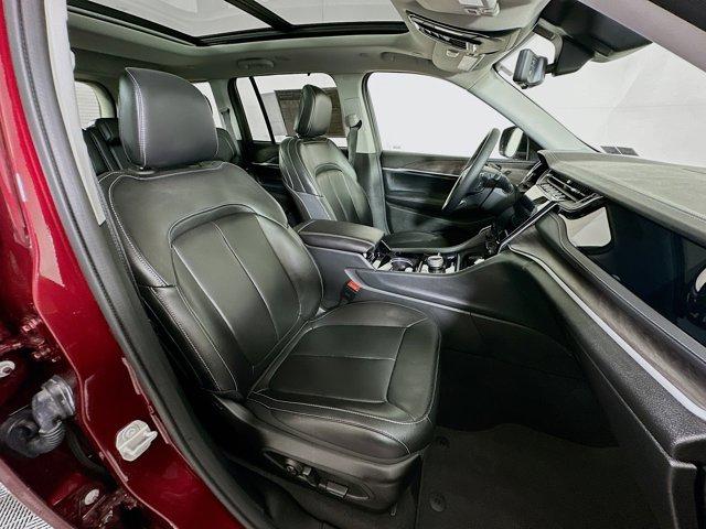 2023 Jeep Grand Cherokee 4xe Vehicle Photo in Doylsetown, PA 18901