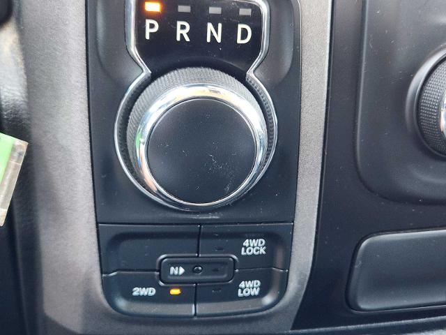 2018 Ram 1500 Vehicle Photo in DENTON, TX 76210-9321