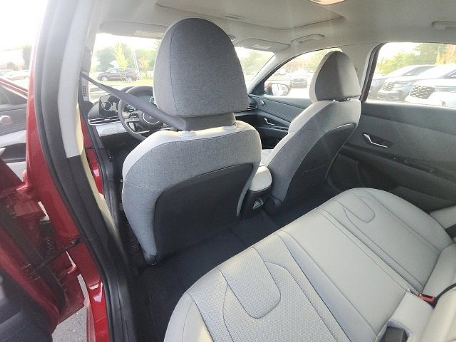 2025 Hyundai ELANTRA Hybrid Vehicle Photo in Harrisburg, PA 17111