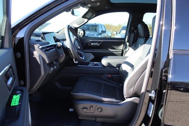 2025 GMC Sierra EV Vehicle Photo in Greenville, TX 75402