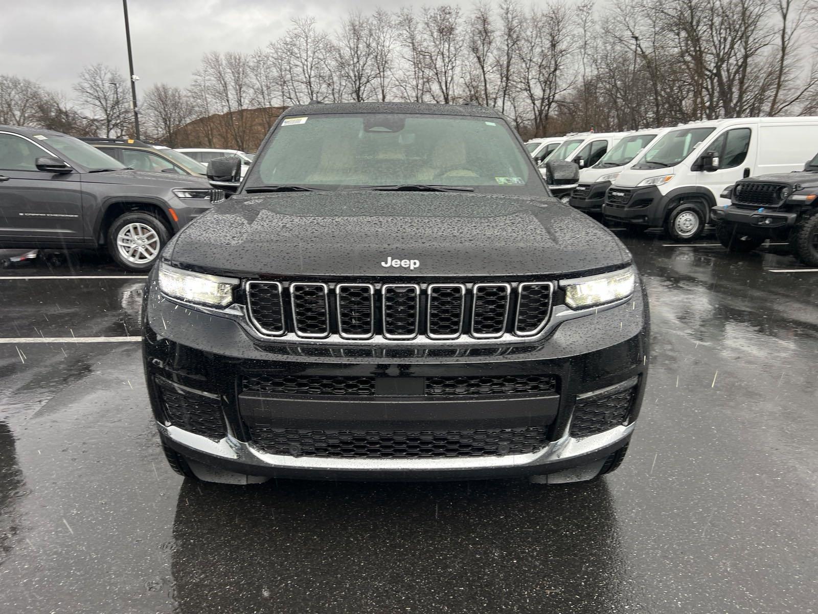 2025 Jeep Grand Cherokee L Vehicle Photo in Mechanicsburg, PA 17050-1707