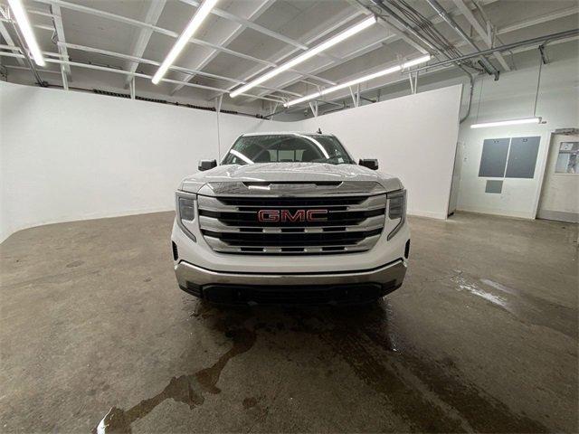 2024 GMC Sierra 1500 Vehicle Photo in PORTLAND, OR 97225-3518