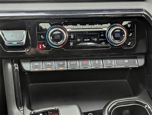 2022 GMC Sierra 1500 Vehicle Photo in ENGLEWOOD, CO 80113-6708
