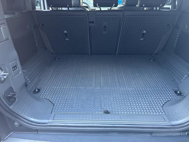 2022 Land Rover Defender Vehicle Photo in MARION, NC 28752-6372