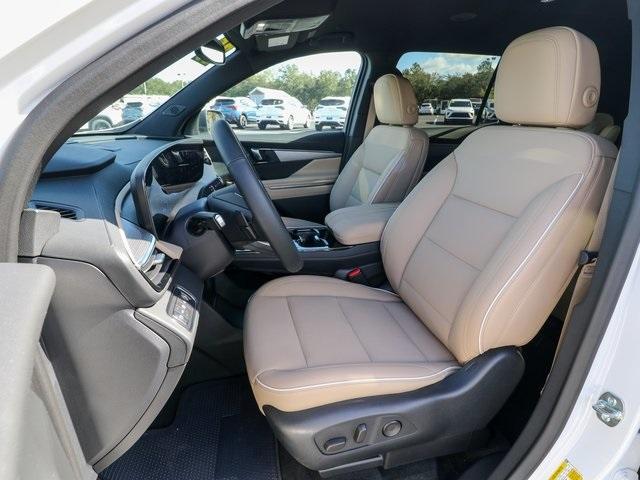2025 Buick Enclave Vehicle Photo in HOMOSASSA, FL 34448-1461