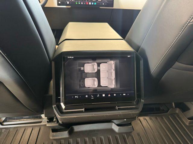 2024 Tesla Cybertruck Vehicle Photo in DELRAY BEACH, FL 33483-3294