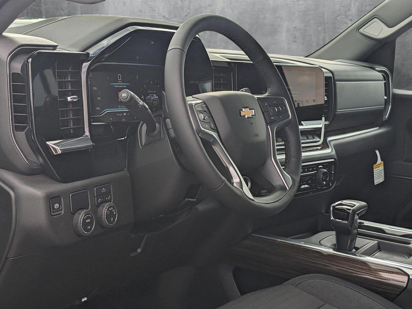 2025 Chevrolet Silverado 1500 Vehicle Photo in MIAMI, FL 33172-3015