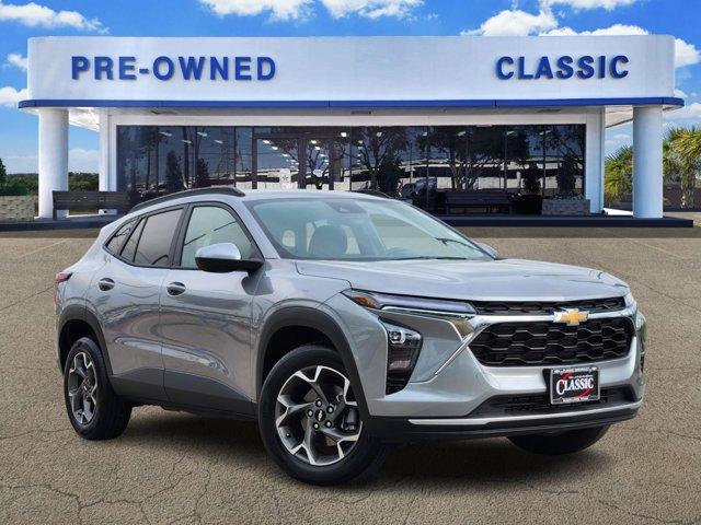 2025 Chevrolet Trax Vehicle Photo in SUGAR LAND, TX 77478-0000