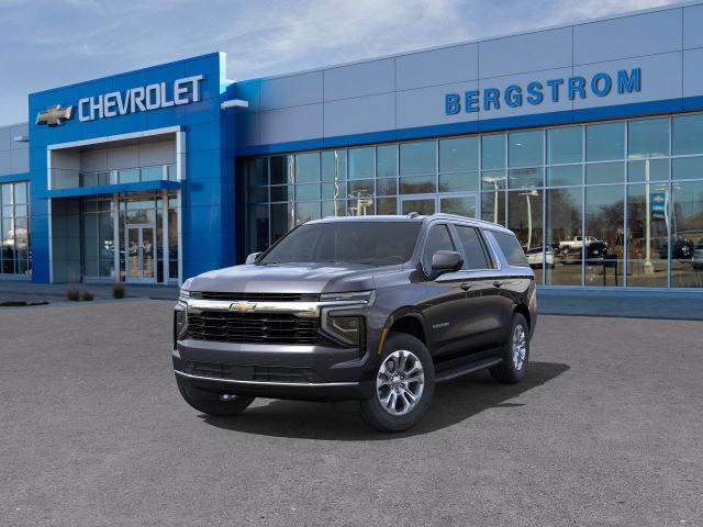 2025 Chevrolet Suburban Vehicle Photo in NEENAH, WI 54956-2243