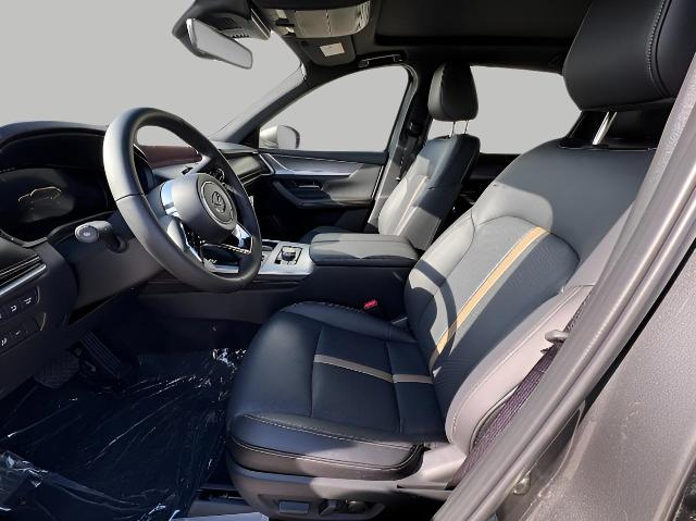 2025 Mazda CX-90 Vehicle Photo in Green Bay, WI 54304