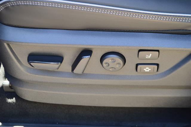 2025 INFINITI QX80 Vehicle Photo in Houston, TX 77090