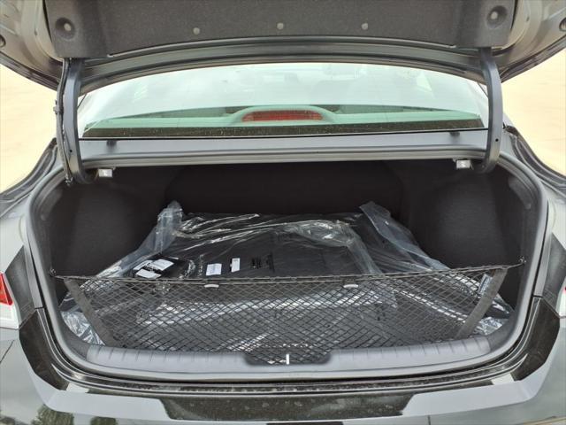 2025 Hyundai ELANTRA Hybrid Vehicle Photo in Peoria, IL 61615
