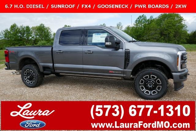 2025 Ford Super Duty F-250 SRW Vehicle Photo in Sullivan, MO 63080