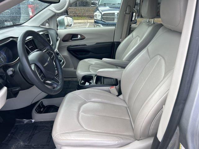 2018 Chrysler Pacifica Vehicle Photo in MEDINA, OH 44256-9631