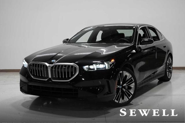 2024 BMW 530i xDrive Vehicle Photo in GRAPEVINE, TX 76051