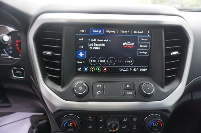 2022 GMC Acadia Vehicle Photo in FAIRMONT, WV 26554-2318