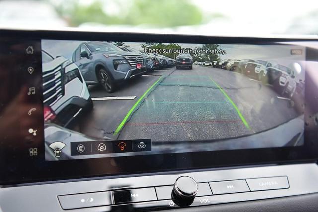 2025 Nissan Rogue Vehicle Photo in Ballwin, MO 63011