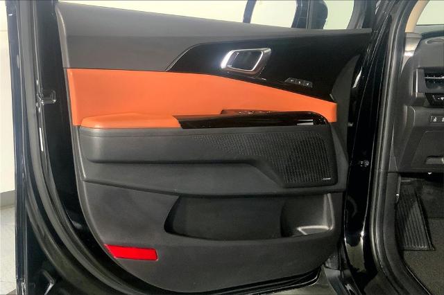 2024 Kia Carnival Vehicle Photo in Lees Summit, MO 64086
